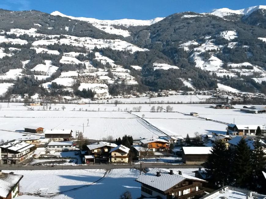 Apartment Panorama in Fügen im Zillertal