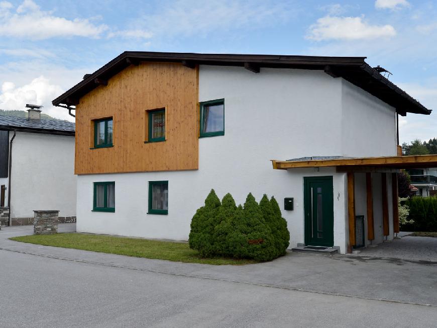 Ferienhaus Chalet Marlies in St. Johann in Tirol