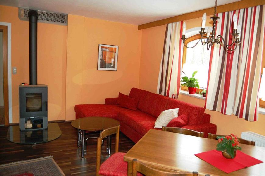 Ferienwohnung Serles mit Terrasse