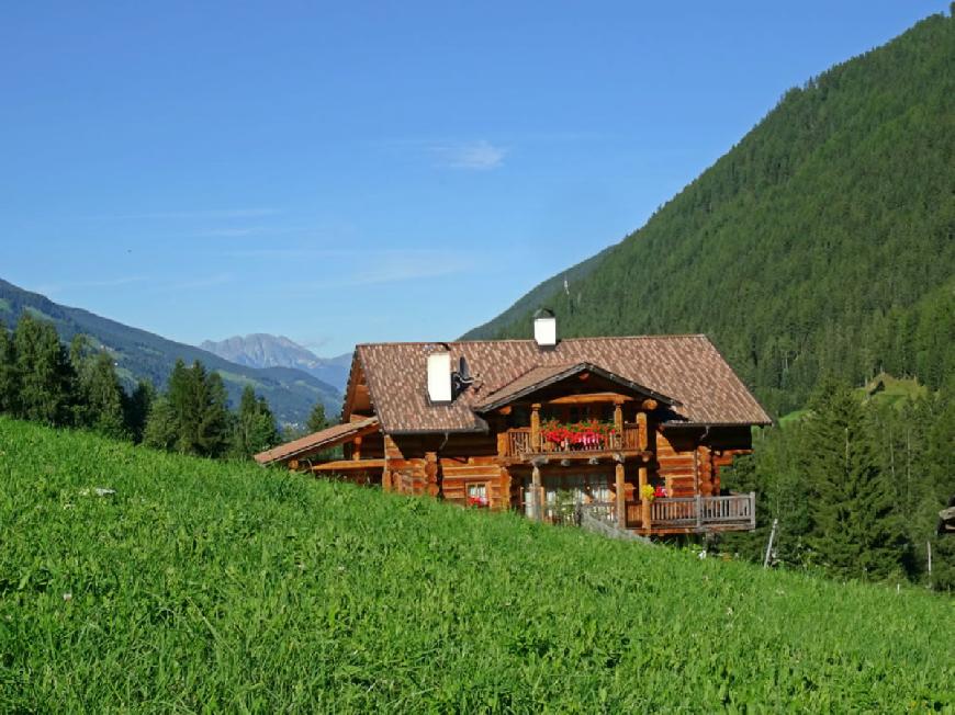 Ferienhaus Chalet Apartment Gasteig