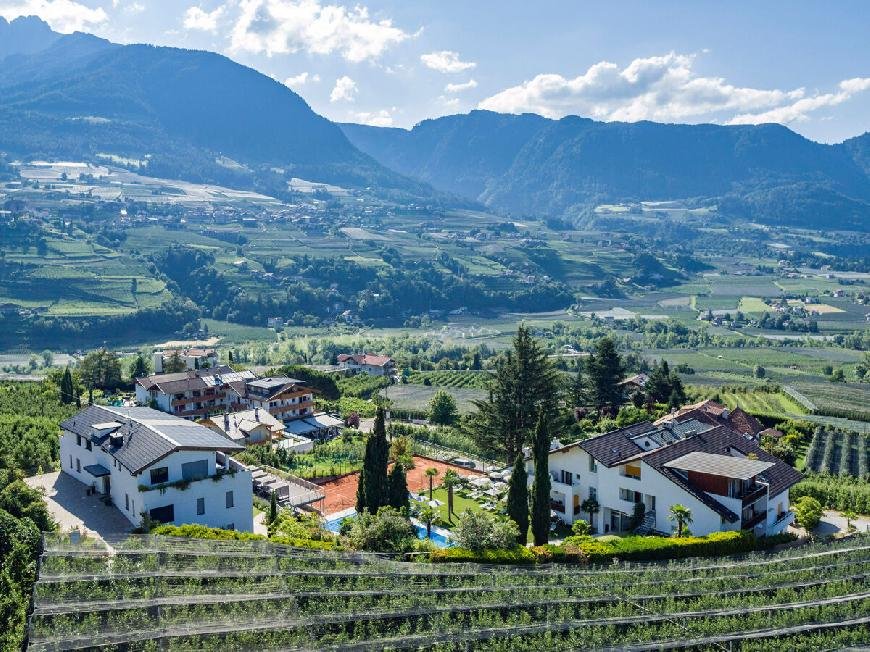 Ferienwohnung Gartenappartement in Dorf Tirol