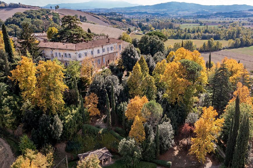 Villa di Serravalle  in Ponte d'Arbia